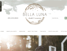 Tablet Screenshot of bellalunabridal.com